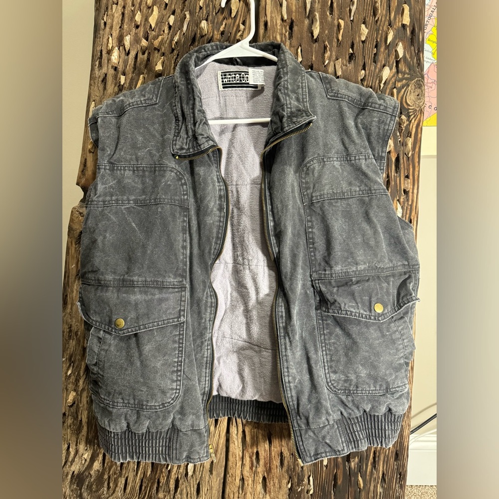 Vintage 90’s Puffy Vest - Large